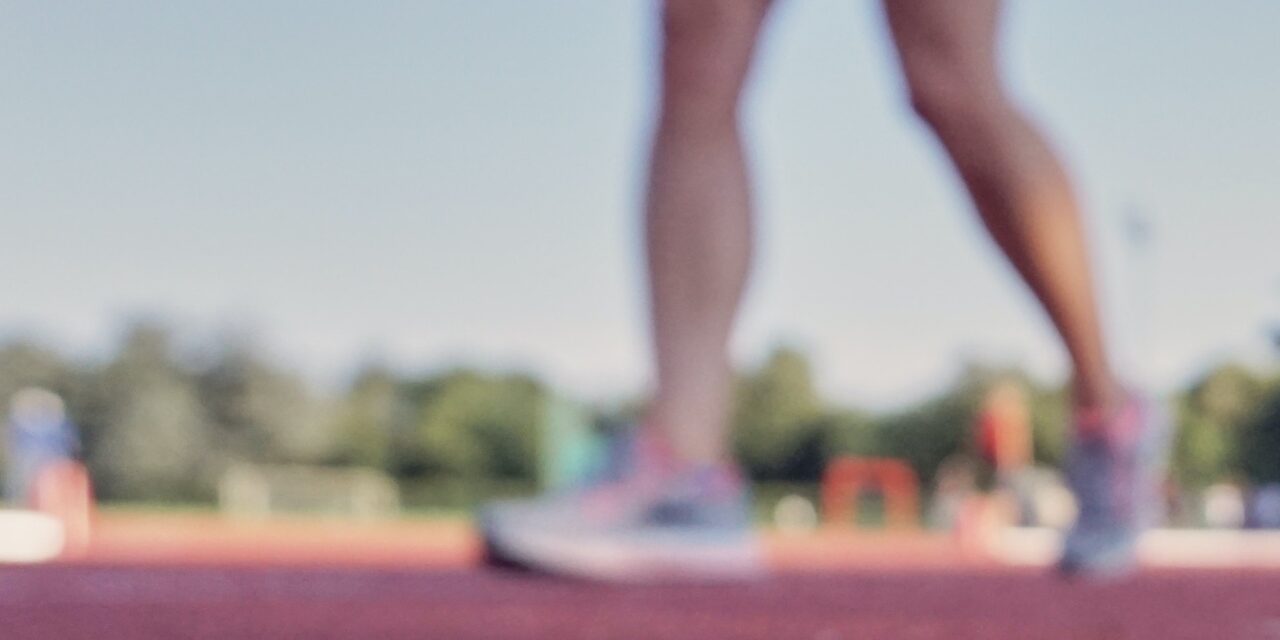 What Causes Stress Fractures In Female Runners?