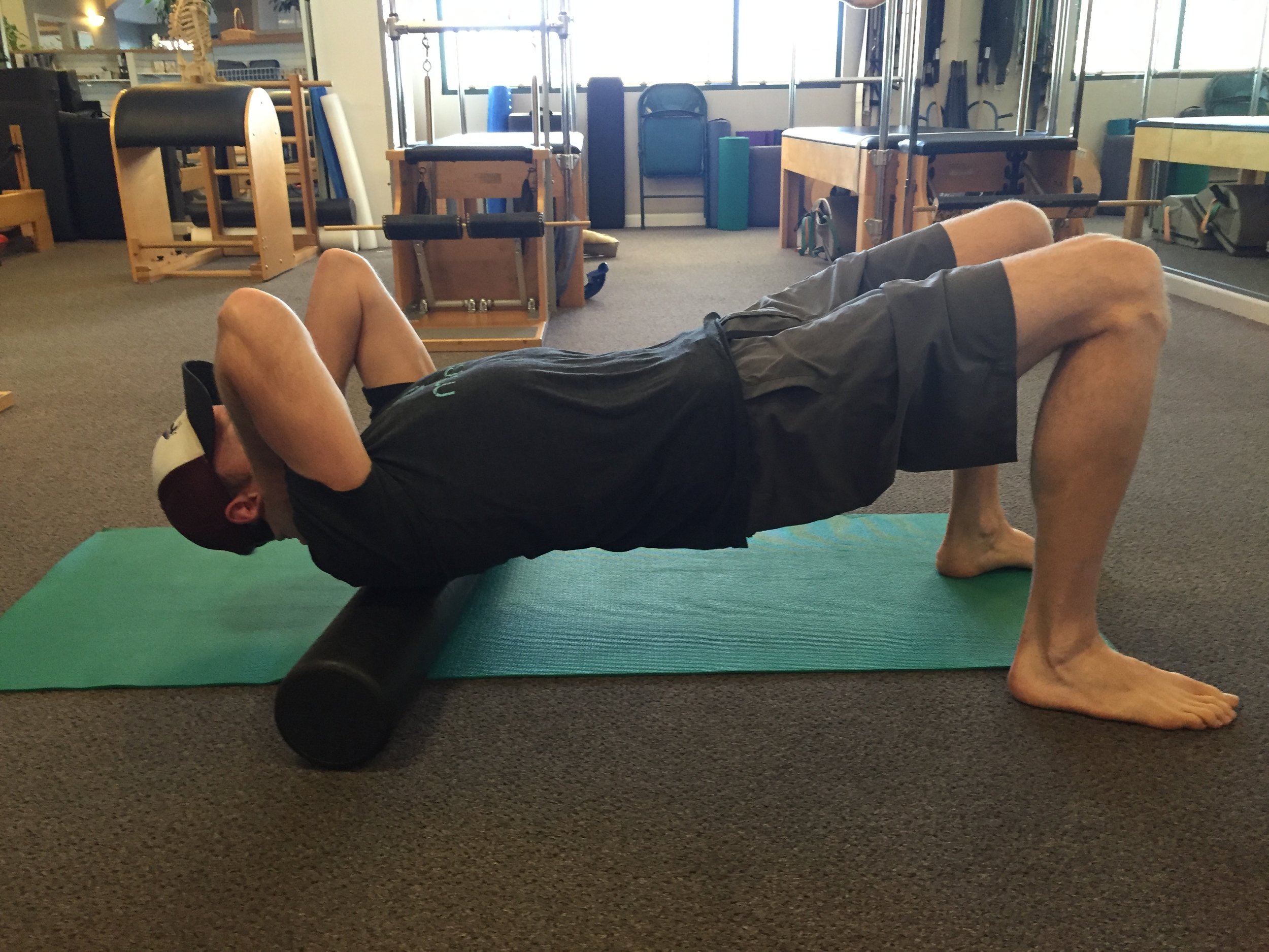 thoracic-foam roller-mobility-self mobilizaiton