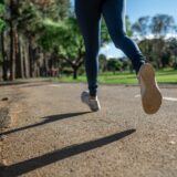 What are the most important areas to treat in runners with achilles tendinopathy?