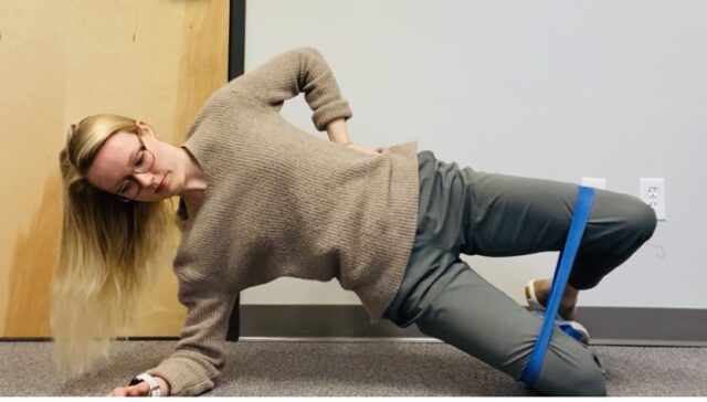 sideplank with clamshell