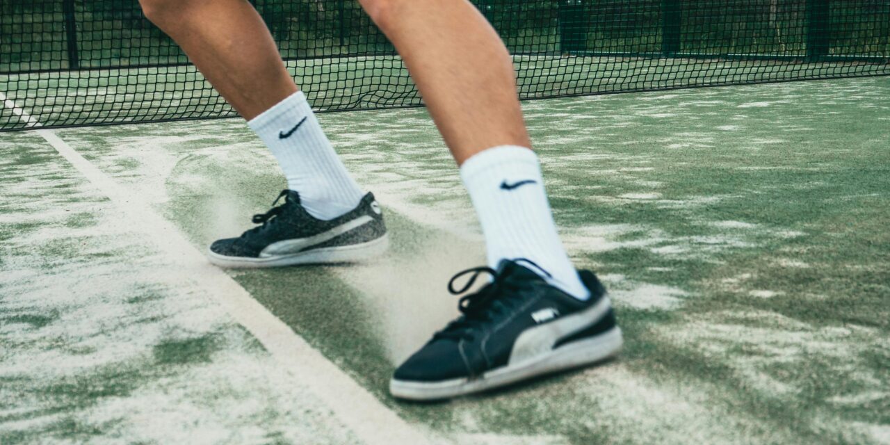 Treating Knee Pain In Tennis Players