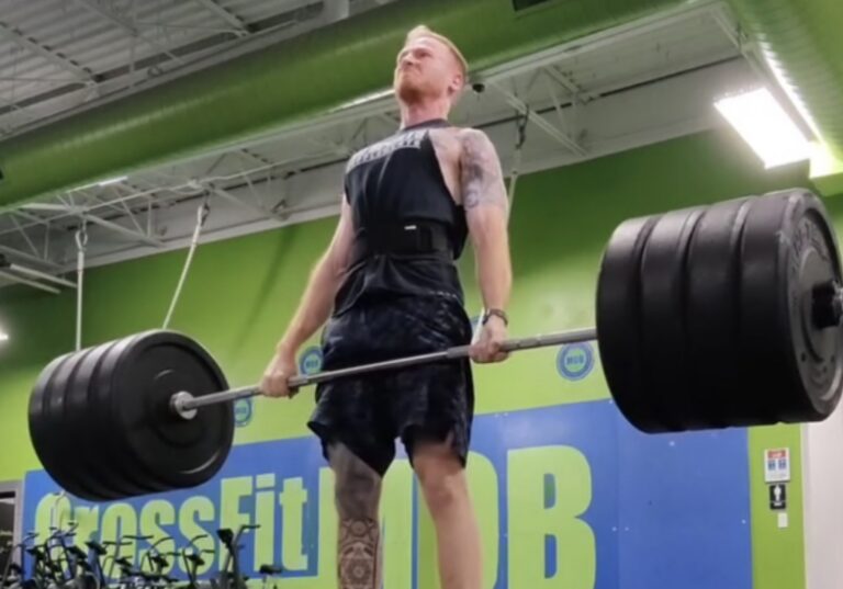 Knee Sleeves And Weight Belts - Help or Hype?