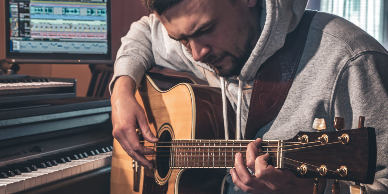 Why Your Neck and Shoulders Hurt When You Play Music